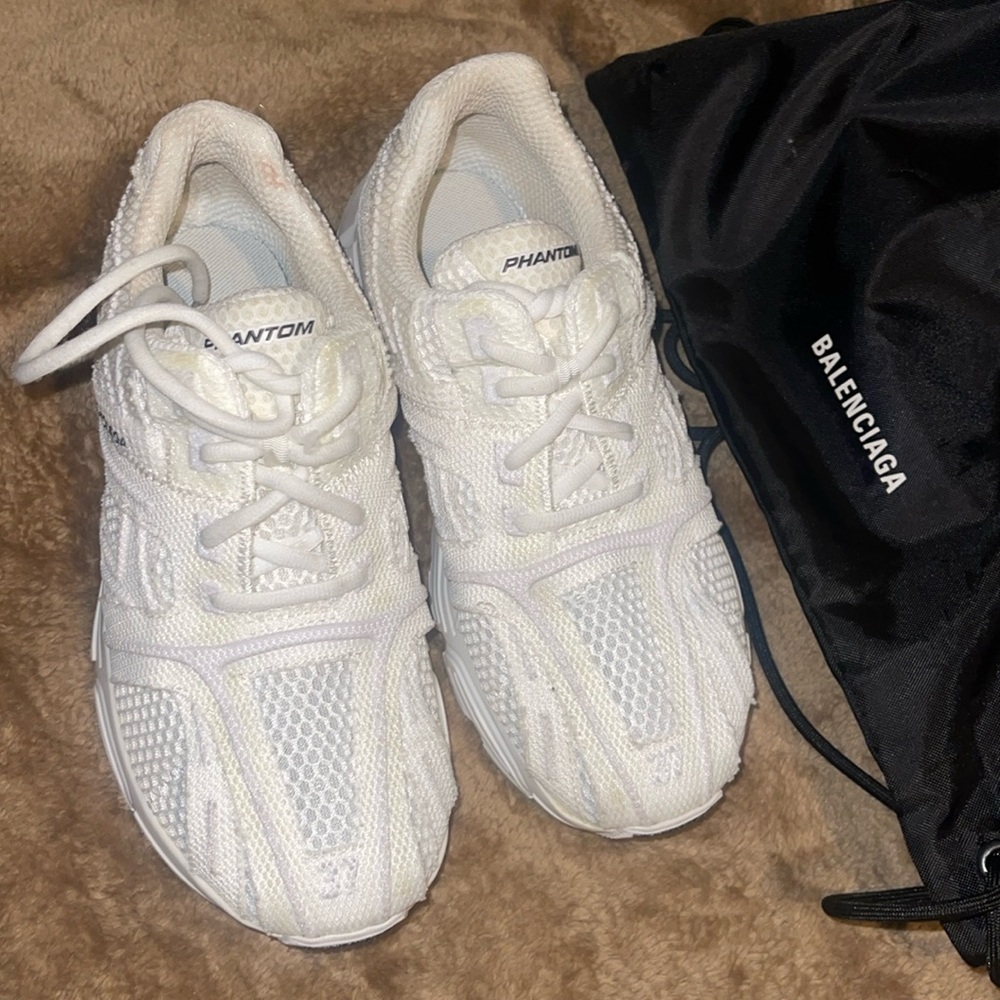 Balenciaga shoes worn only a few times Size 37